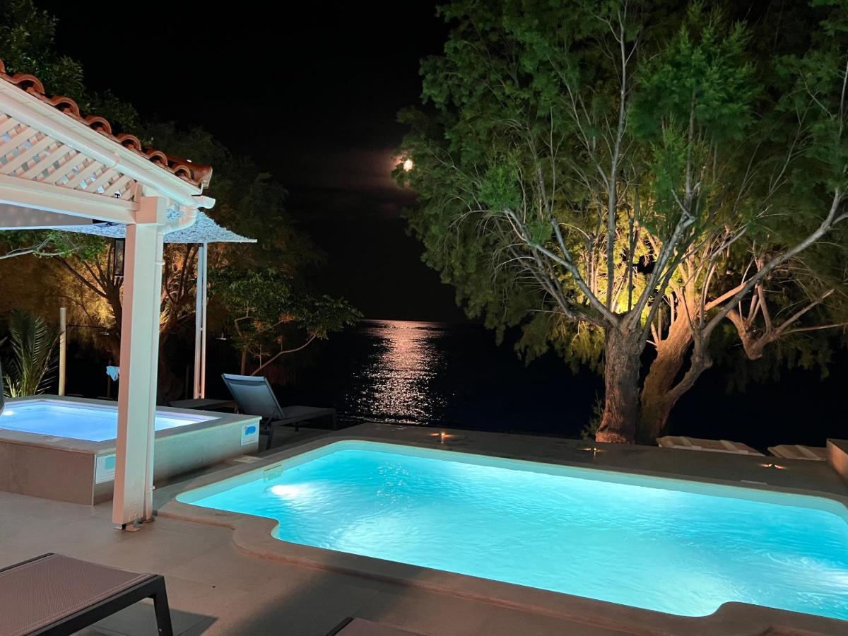 Villa Nikkon Luxury Living Arvi  Exterior foto